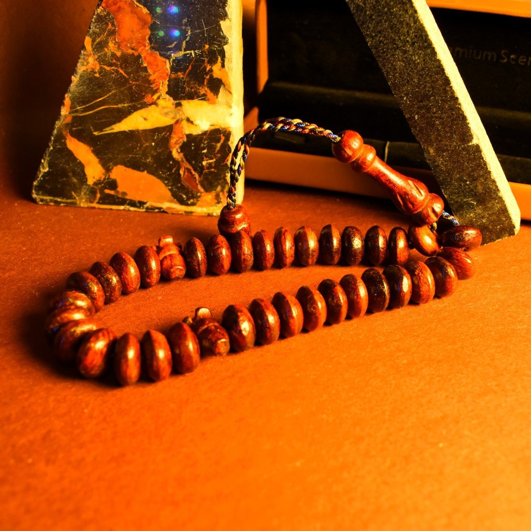 Small Oud Scented Beads/Tasbeeh - 33 Beads - ScentYou.pk