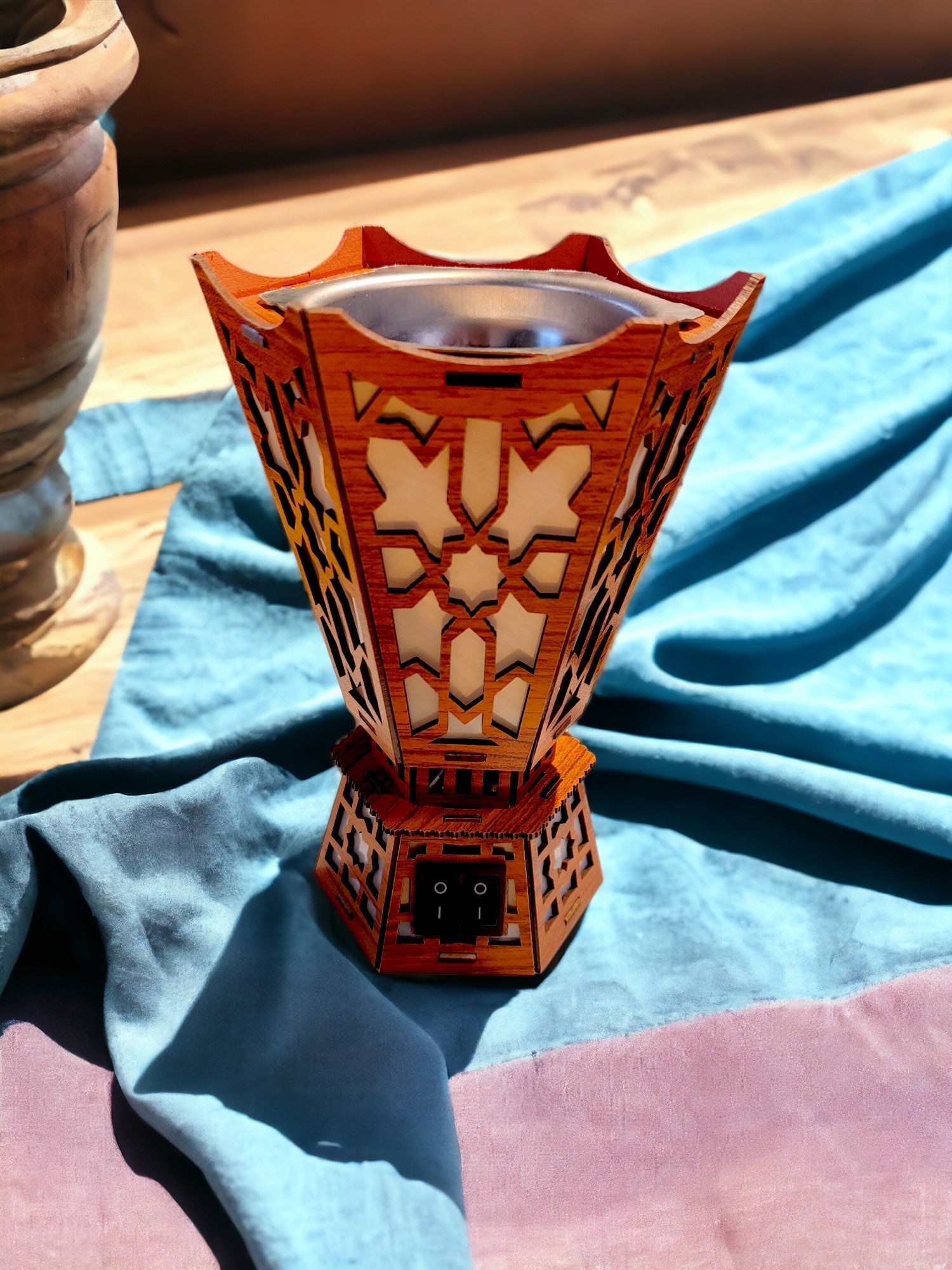 Wooden Bakhoor/Incense Burner Electric with Night Lamp High End Electric Coil - AromaTherapy - ScentYou.pk